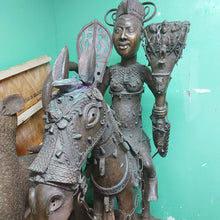 Cargar imagen en el visor de la galería, Two old bronze leopards and an Old bronze rider from Benin Kingdom ( West Africa )
